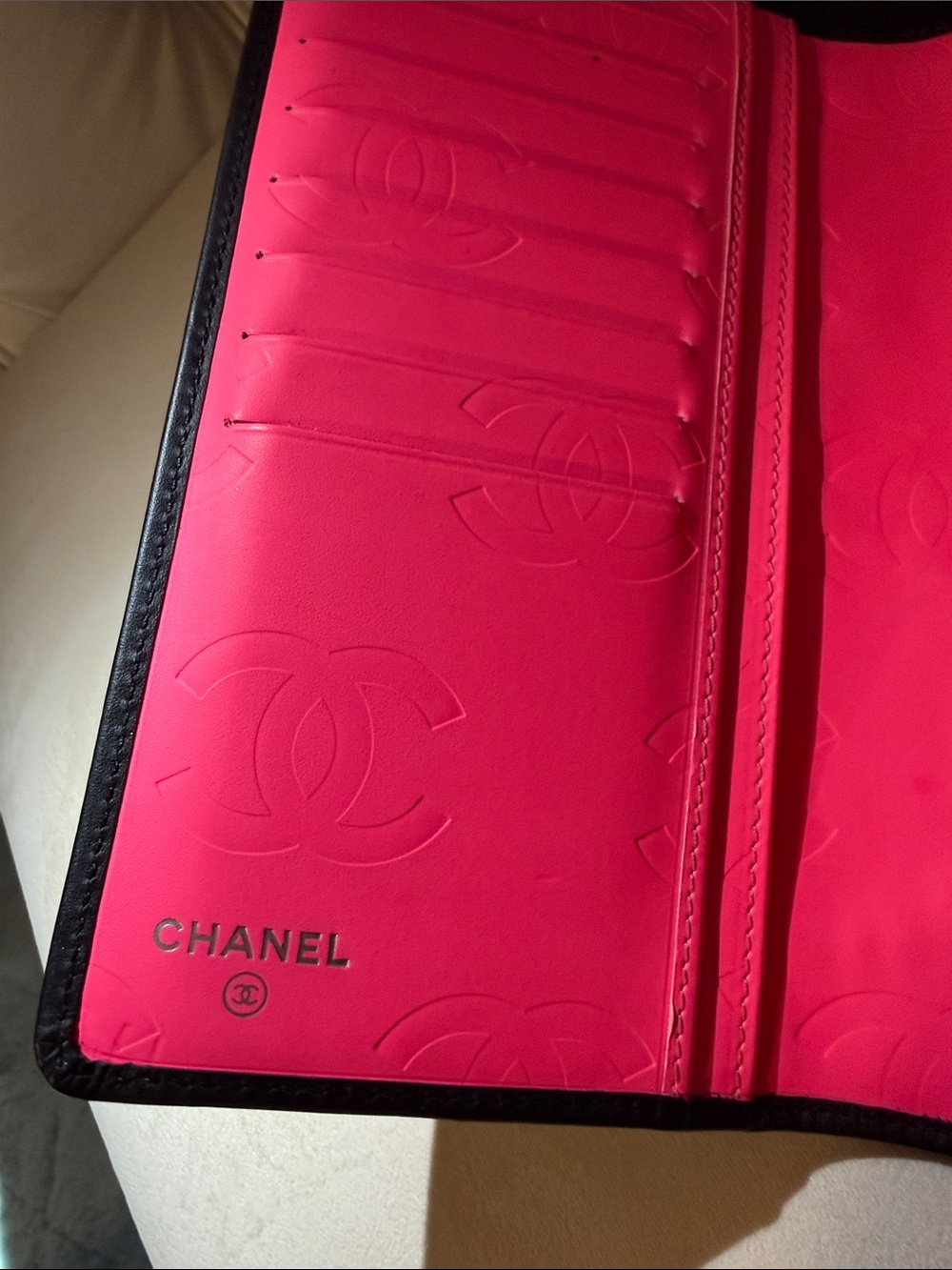CHANEL Black Quilted Lambskin Long Wallet with CC Logo - Picture 3 of 5